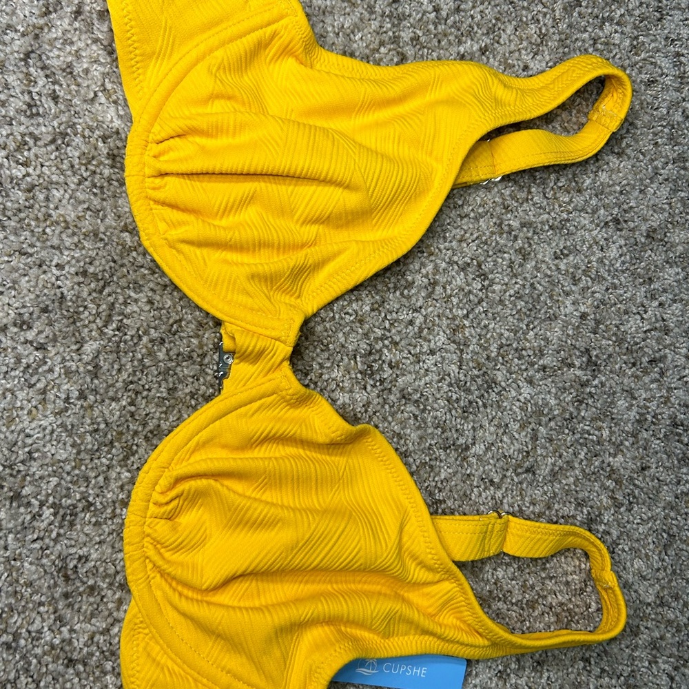 Cupshe Yellow Bikini Top